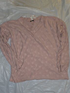 HEIMISH USA Pink V-Neck Heart Pattern Sweater